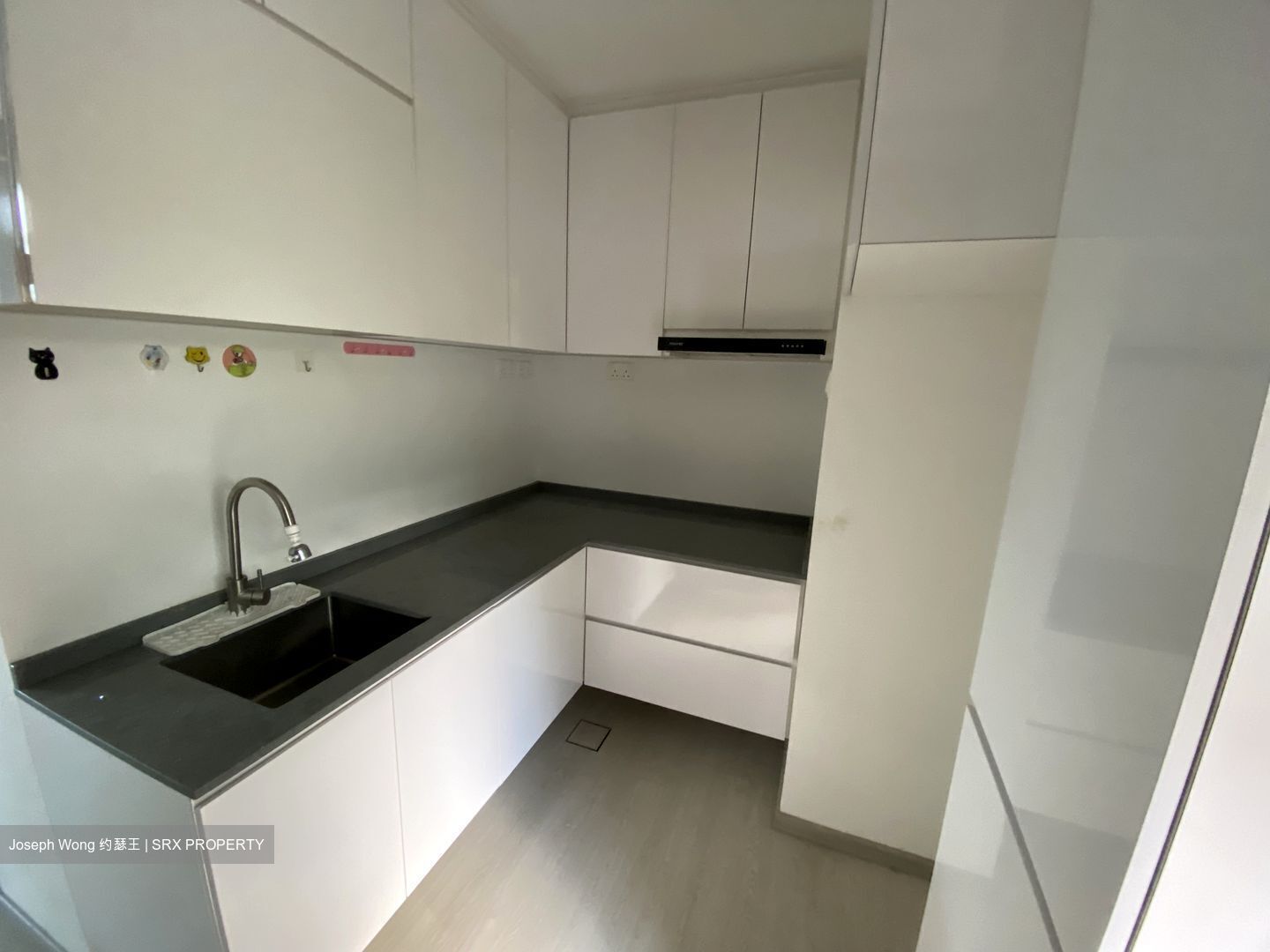 Naung Residence (D19), Apartment #590858151